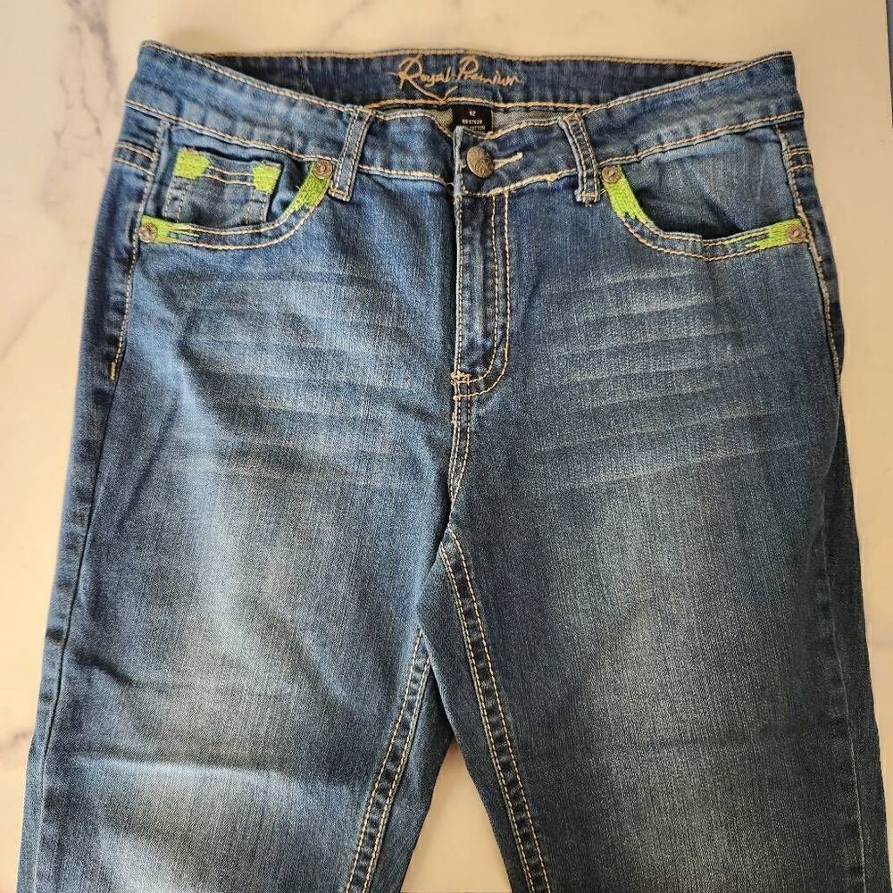 Royal premium women's size 12 dark blue Capri denim jeans cropped
